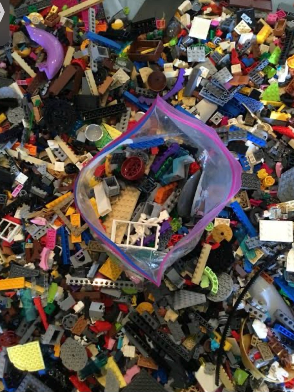 Mixed Kids Building Brick Lot - Multi-Color